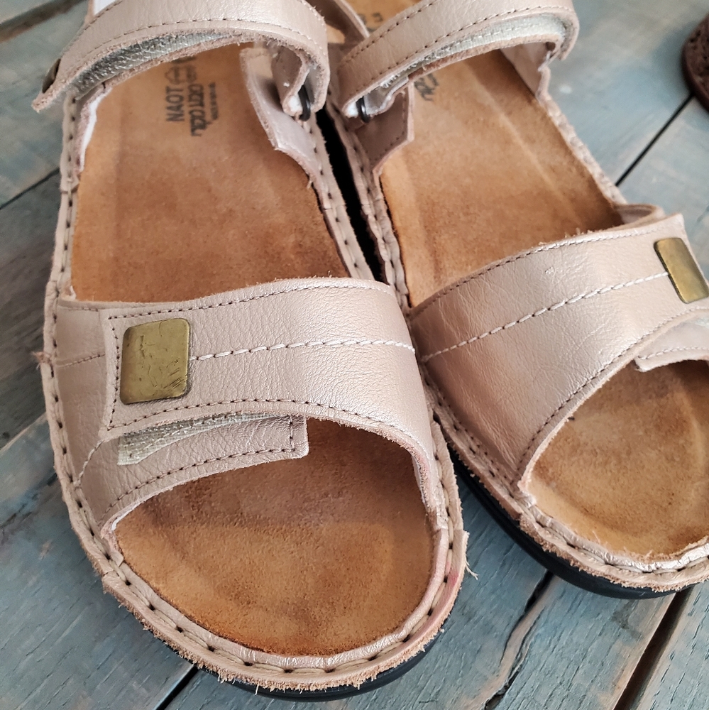 Naot Sandals Size 40